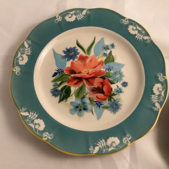 Two The Pioneer Woman plates lot - Picture 2 of 12
